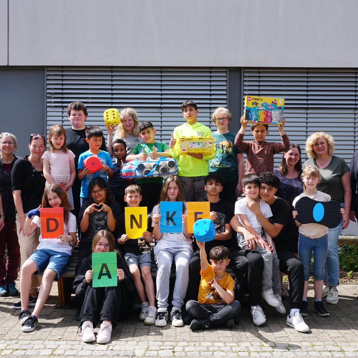 Spende Pfarrgemeinderat an OGS